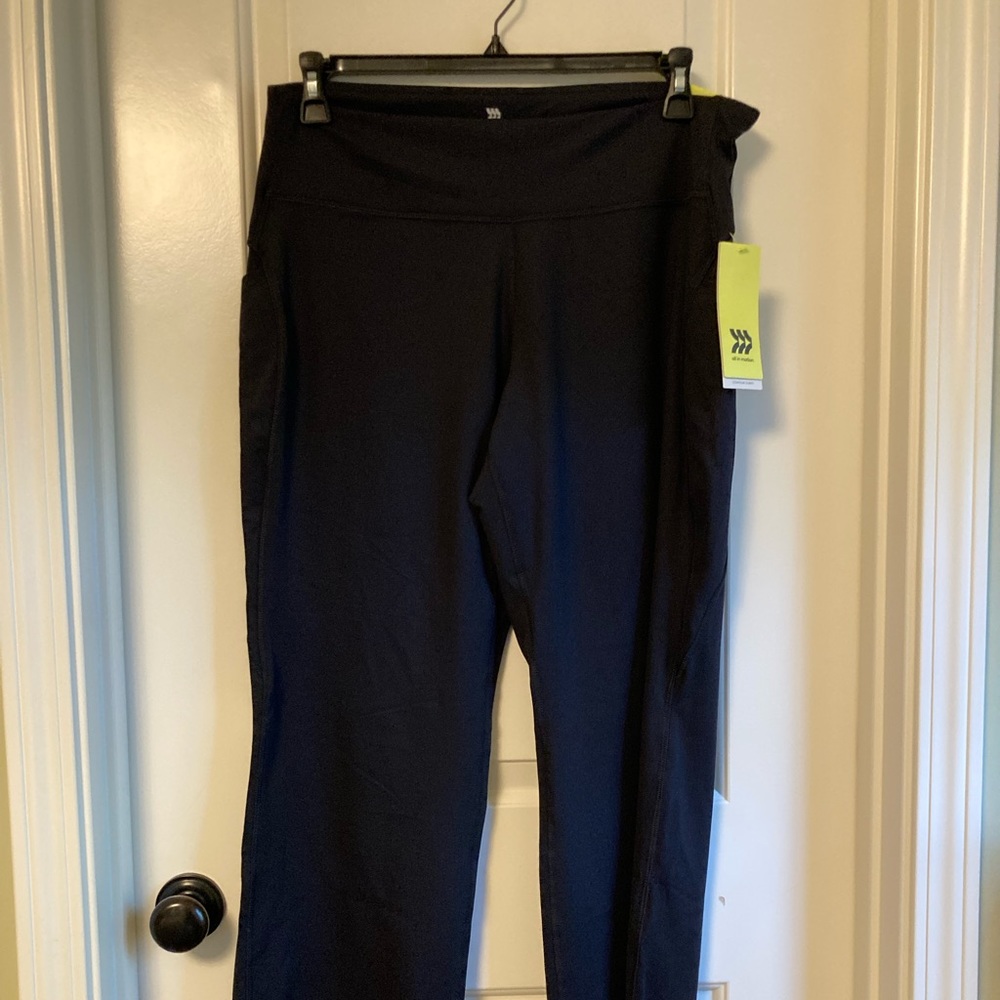 Womens contour curvy straight leg pants 31.5 inseam. NWT